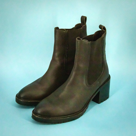 Thursday Boot Company Size 8 Brown Leather Everyday Chelsea Pull On Boots - Picture 1 of 7